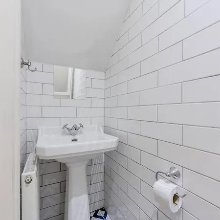 Apartment Charming Hampstead Retreat With Patio London