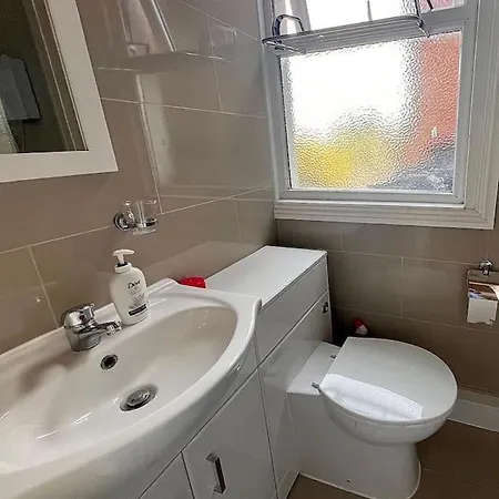 Modern 1-bed In * London