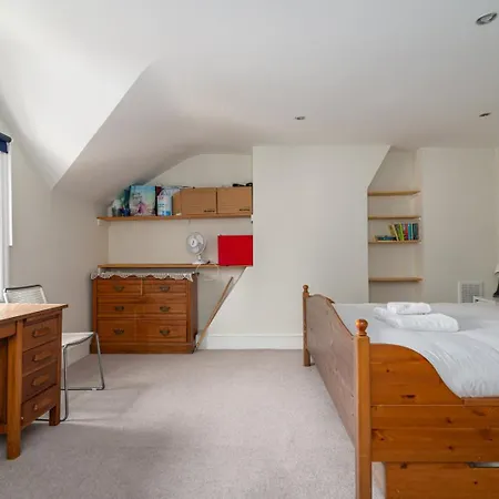Guestready - Tranquil Near Peckham * London