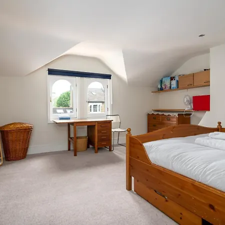 Guestready - Tranquil Near Peckham London