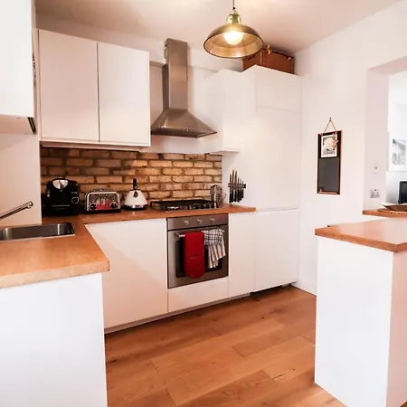 Apartment 1 Bed Near Regents Park London