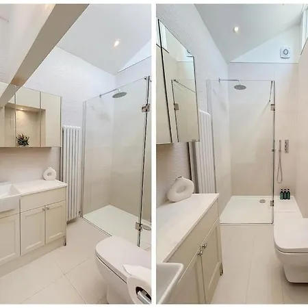 Two Bedroom Notting Hill Delight Apartment *
