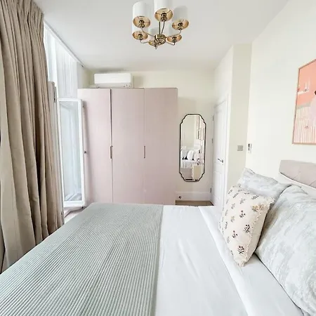 Stylish And 1 Bedroom