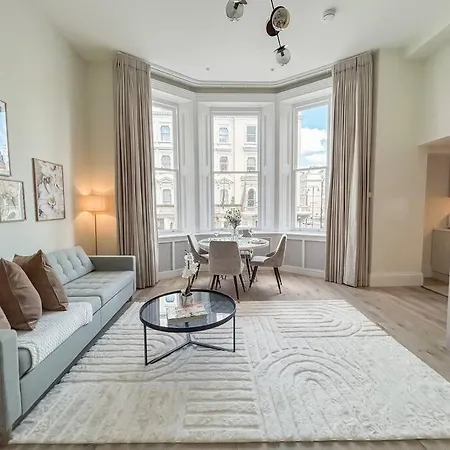 Stylish And 1 Bedroom London