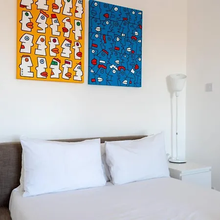 Guestready - Fantastic In Bethnal * London