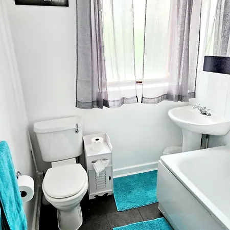 Cosy 4 Homestay *