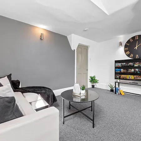 Apartment Quvah London