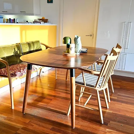 Roof Terrace, 2-bed 2-bath, Stoke Newington *