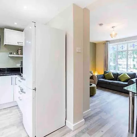 By Buildersbeds - Colne House 4 Bedrooms Holiday home
