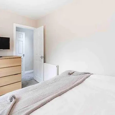 By Buildersbeds - Colne House 4 Bedrooms Harold Wood