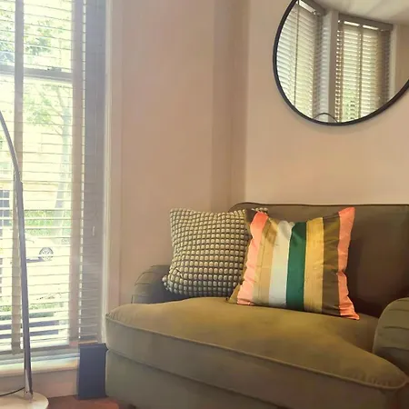 Notting Hill - The One One One! -1 Apartment *