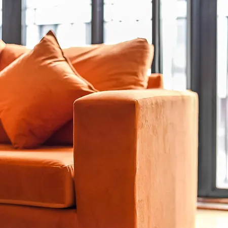 Stylish 2-bed In * London