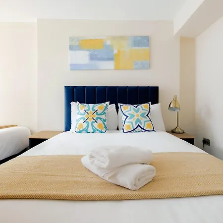 Two Bedroom Near Hyde Park And Oxford Street * Londres