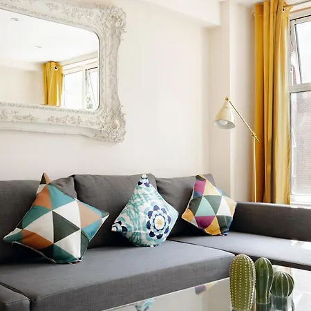 Two Bedroom Near Hyde Park And Oxford Street * لندن
