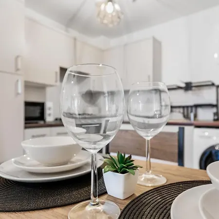 Modern 2-bed In Stratford
