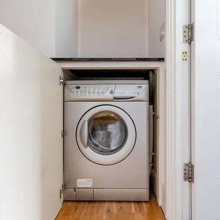 Cozy Flat, 2min To Goodge St Station *