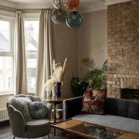 Alba's Den - A Creative Sanctuary In Nw10 Apartamento Londres