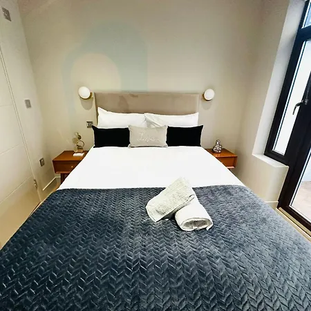 Guest house Ensuite Ii Great Location Close To Eye