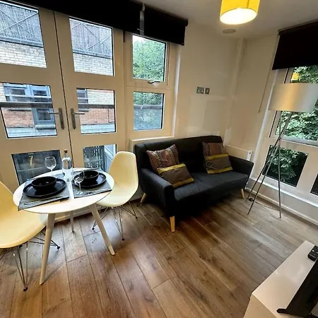 Camden Town Modern 1bedroom Flat * London