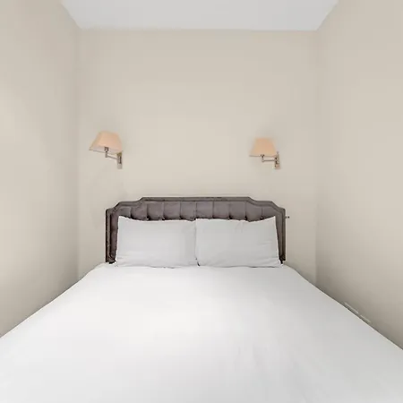 The Belgravia Place - Stunning & Bright 2bdr * London
