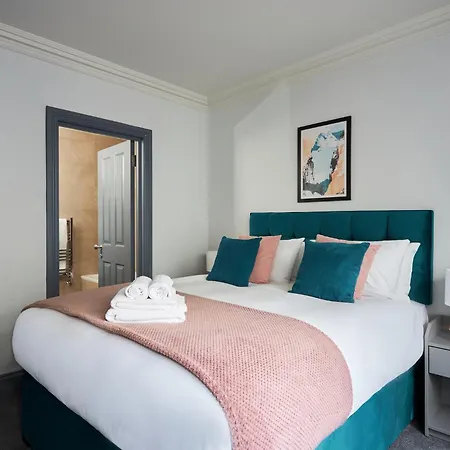 6 Ongar Road By Viridian Apartment London