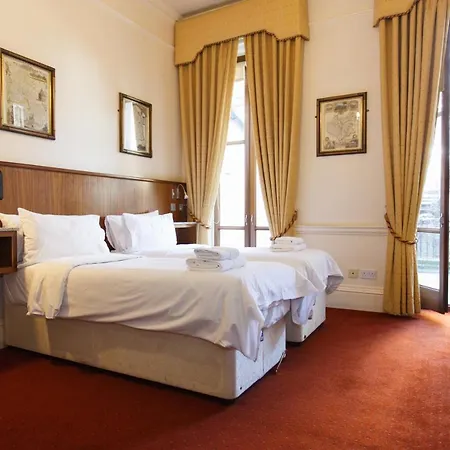Morgan 3* London