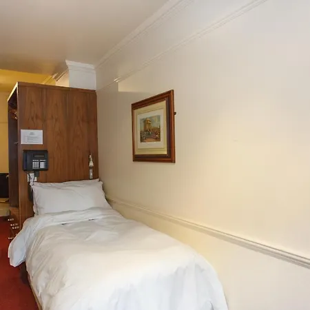 Morgan 3* London
