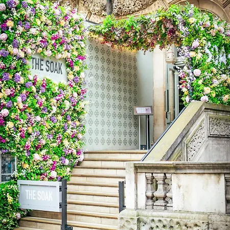The Clermont London, Victoria Hotel London