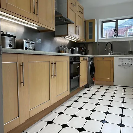 Wandworth, South Deluxe King 2 Homestay *