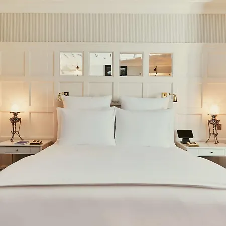 At Sloane Hotel London