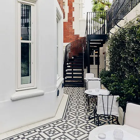Hotel At Sloane London