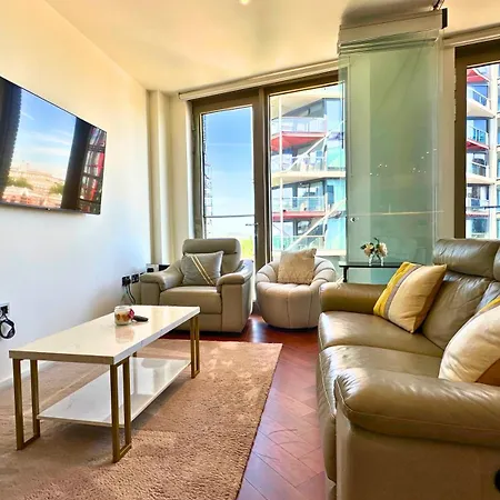 Lavish Penthouse River View Fast Wifi - Luxurylondonstays Apartment London