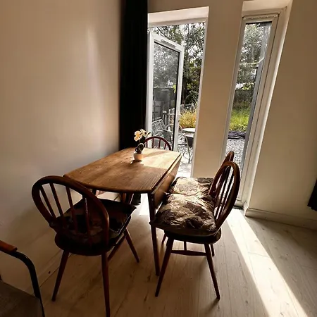 2 Bedroom Flat Wembley *