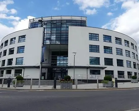 Heathrow Airport Pick Up-paid Uxbridge Cozy Shared Near Brunel * London