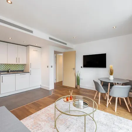 Apartment Stylish 2 Bedroom In Chelsea By Battersea Park With Ac *