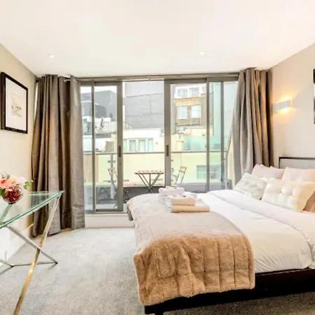 Gorgeous 4-level 3br - Check Profile