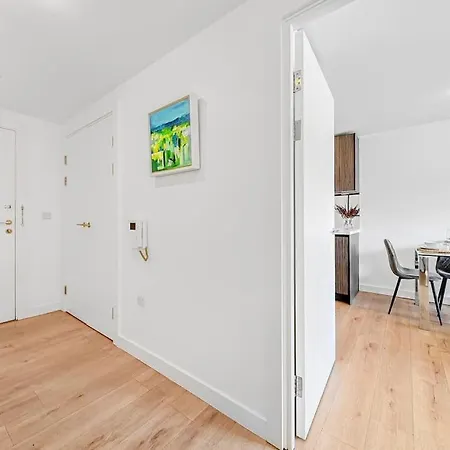 Luxury Lewisham - Zone 2
