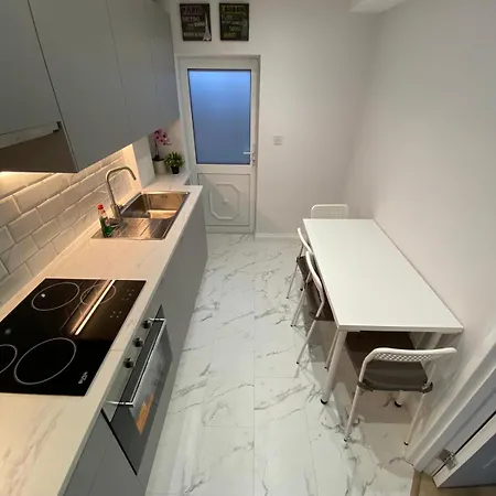 Holiday home Beautiful Newly Renovated House Sleeps 6 People, Only 12 Minutes By Tube To Oxford Circus London