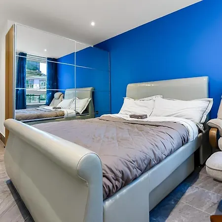 Luxury 2 Bed Close To London