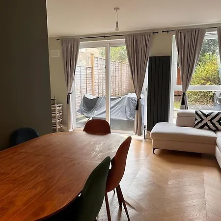 Apartment Unique And Stylish 2-bed Maisonette In Islington *