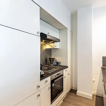 Stylish One-bedroom Flat In Notting Hill * London