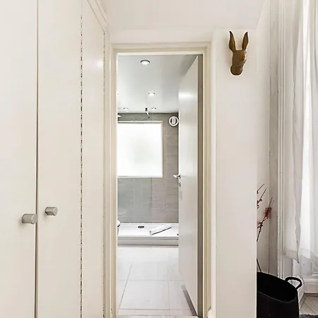 Stylish One-bedroom Flat In Notting Hill Apartment *
