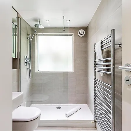 Stylish One-bedroom Flat In Notting Hill *