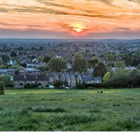 Apartment Beautiful In North West London Harrow