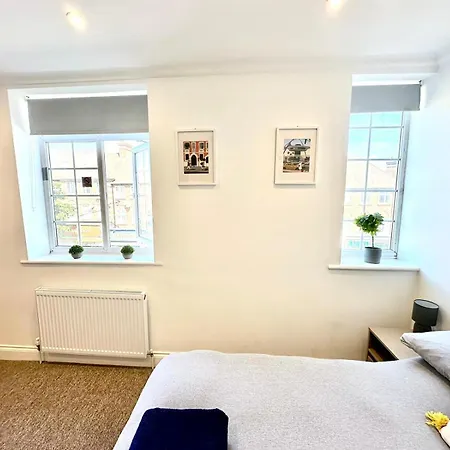 Apartamento Spectacular Modern, Private Apartment,15 Mins To London