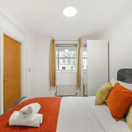 South Kensington - Sherborne Apartment *