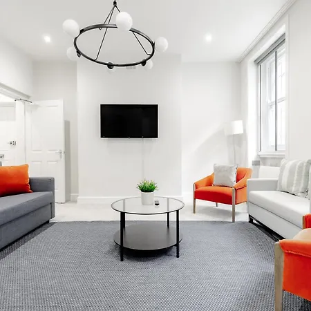 Marylebone By Excel * ロンドン