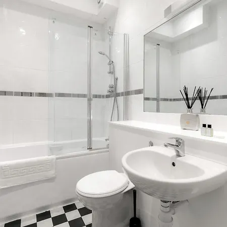 Marylebone By Excel * ロンドン
