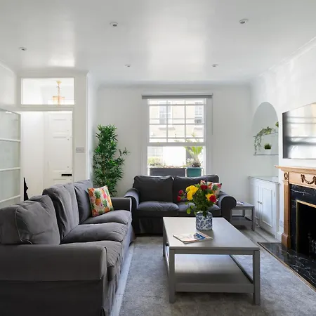 Chelsea 2 Bed House And Garden * London