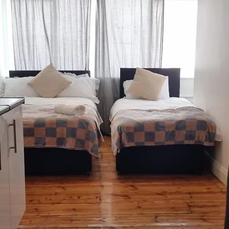 Guest house King's Cross Road Private London